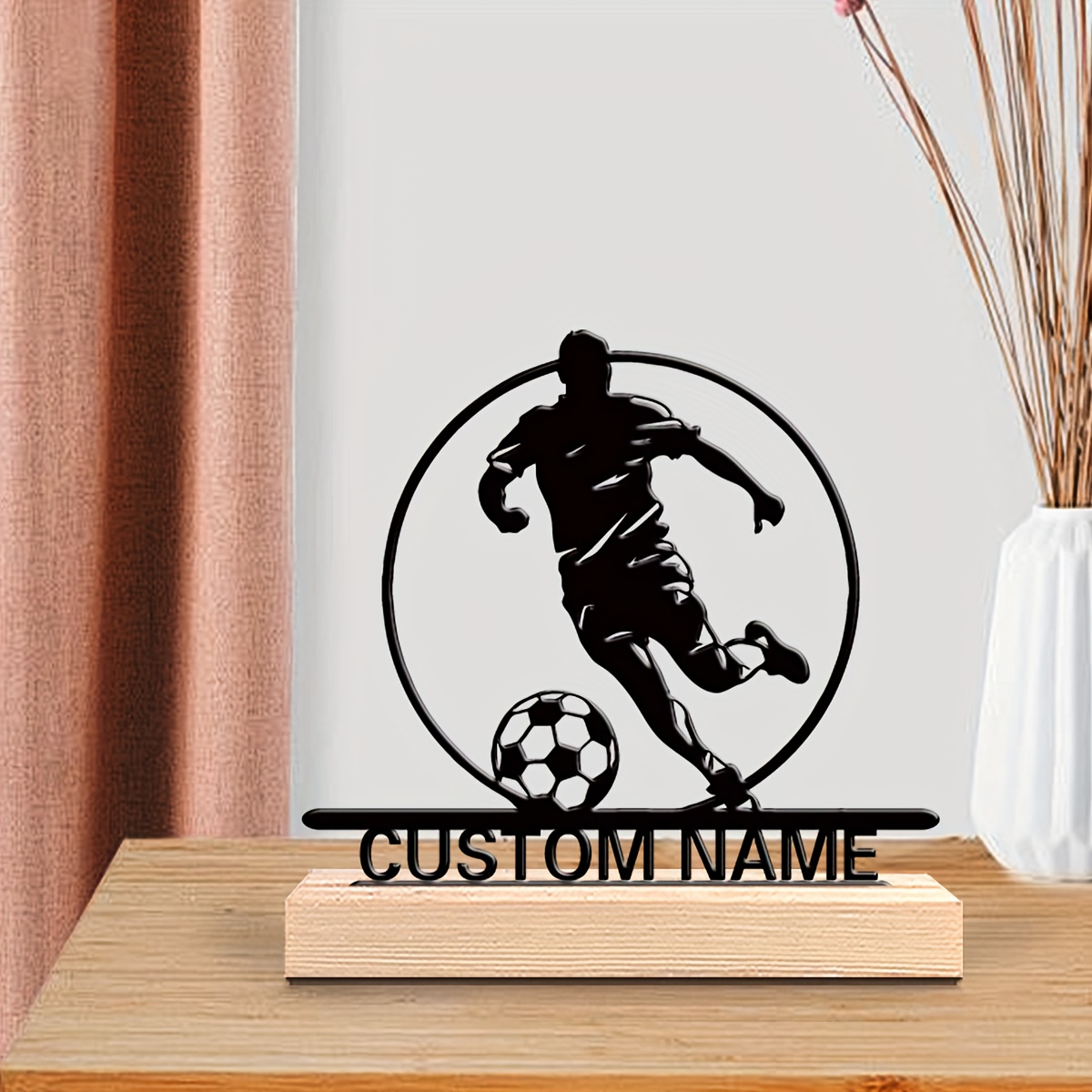 تمثال معدني مخصص للاعب كرة قدم - مراجعة Personalized Engraved Gift وسعره